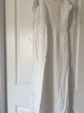 Jessica Simpson White Maxi Sundress with Eyelet Hem